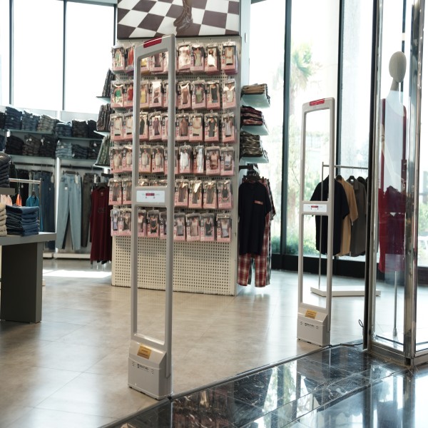 خصوصیات گیت فروشگاهی AM در یک نگاه - صنعتینو